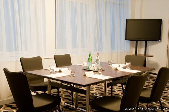 Holiday Inn Derby Riverlights By Ihg Konforlar fotoğraf